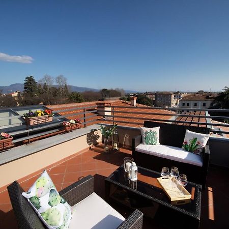 Rooftop Delight With Terrace Lucca Luaran gambar