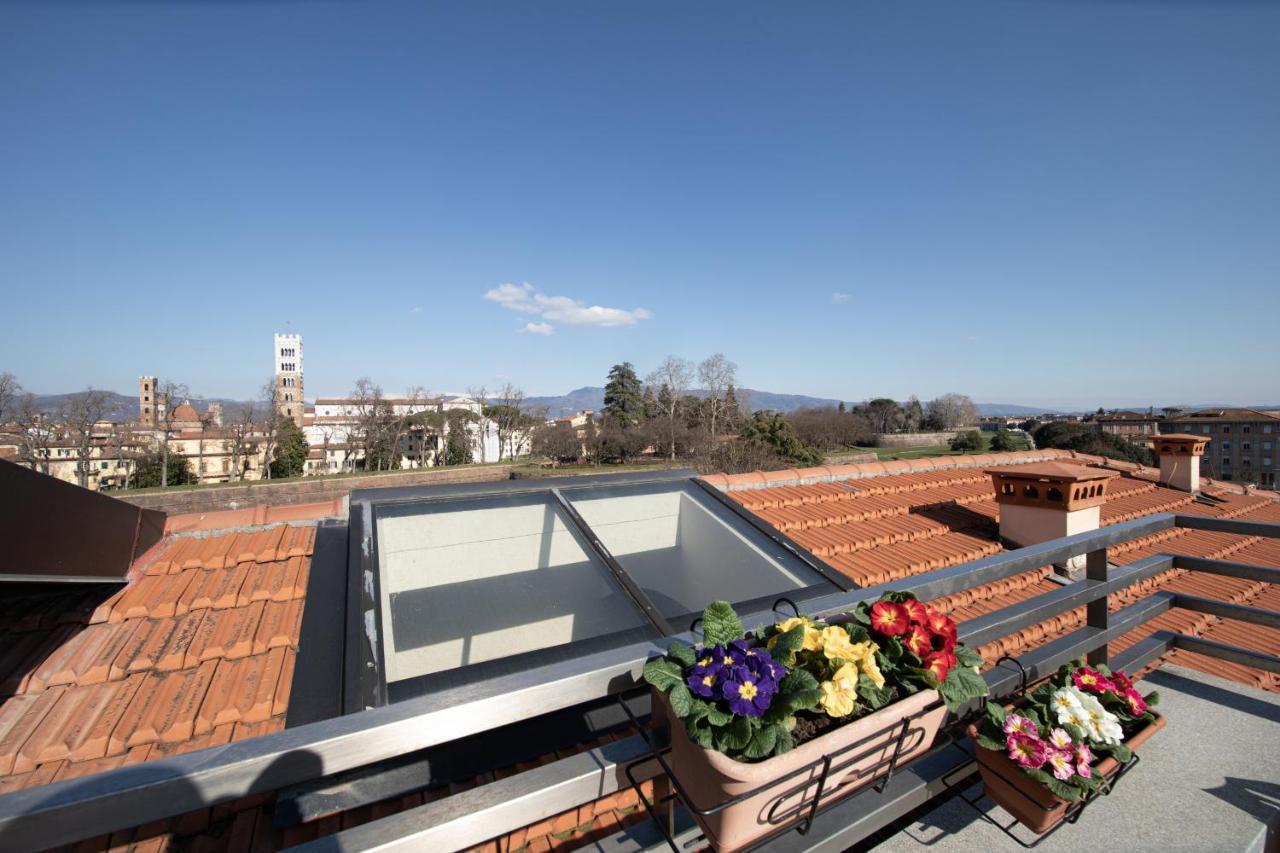 Rooftop Delight With Terrace Lucca Luaran gambar