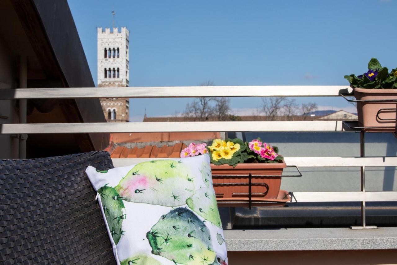 Rooftop Delight With Terrace Lucca Luaran gambar
